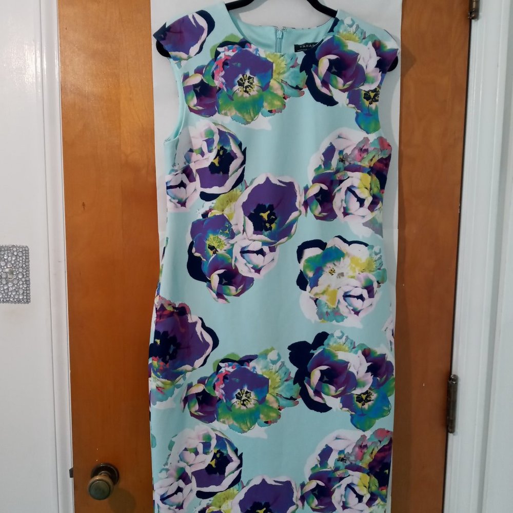 Tahari Shift Dress, Size 10, bright floral wedding guest